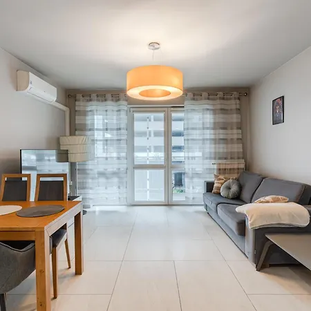 Warszawska Chic By Bookinghost Apartment