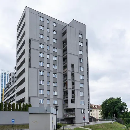 Warszawska Chic By Bookinghost * Rzeszów
